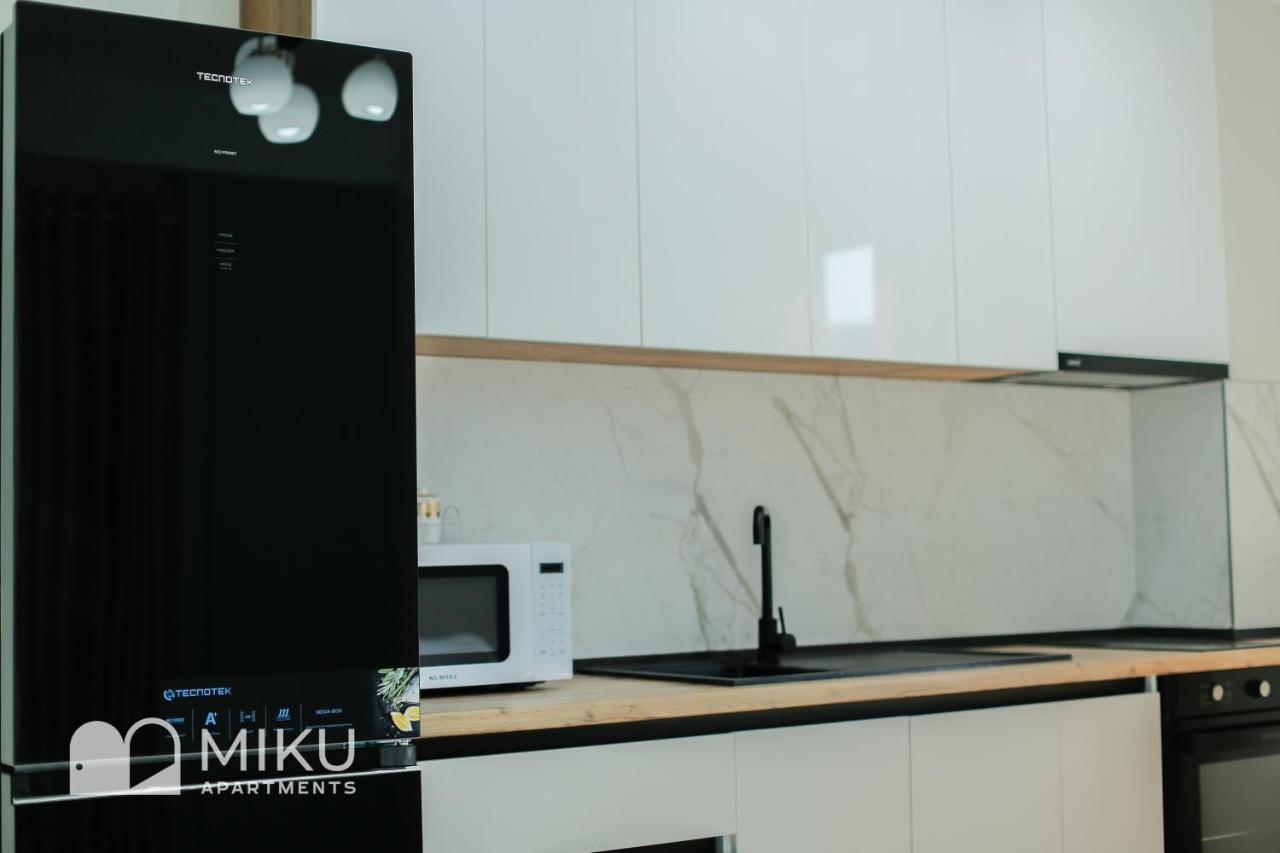 טיראנה Miku Apartment - Bright 1 Bedroom Apartment At Olympic Residence מראה חיצוני תמונה