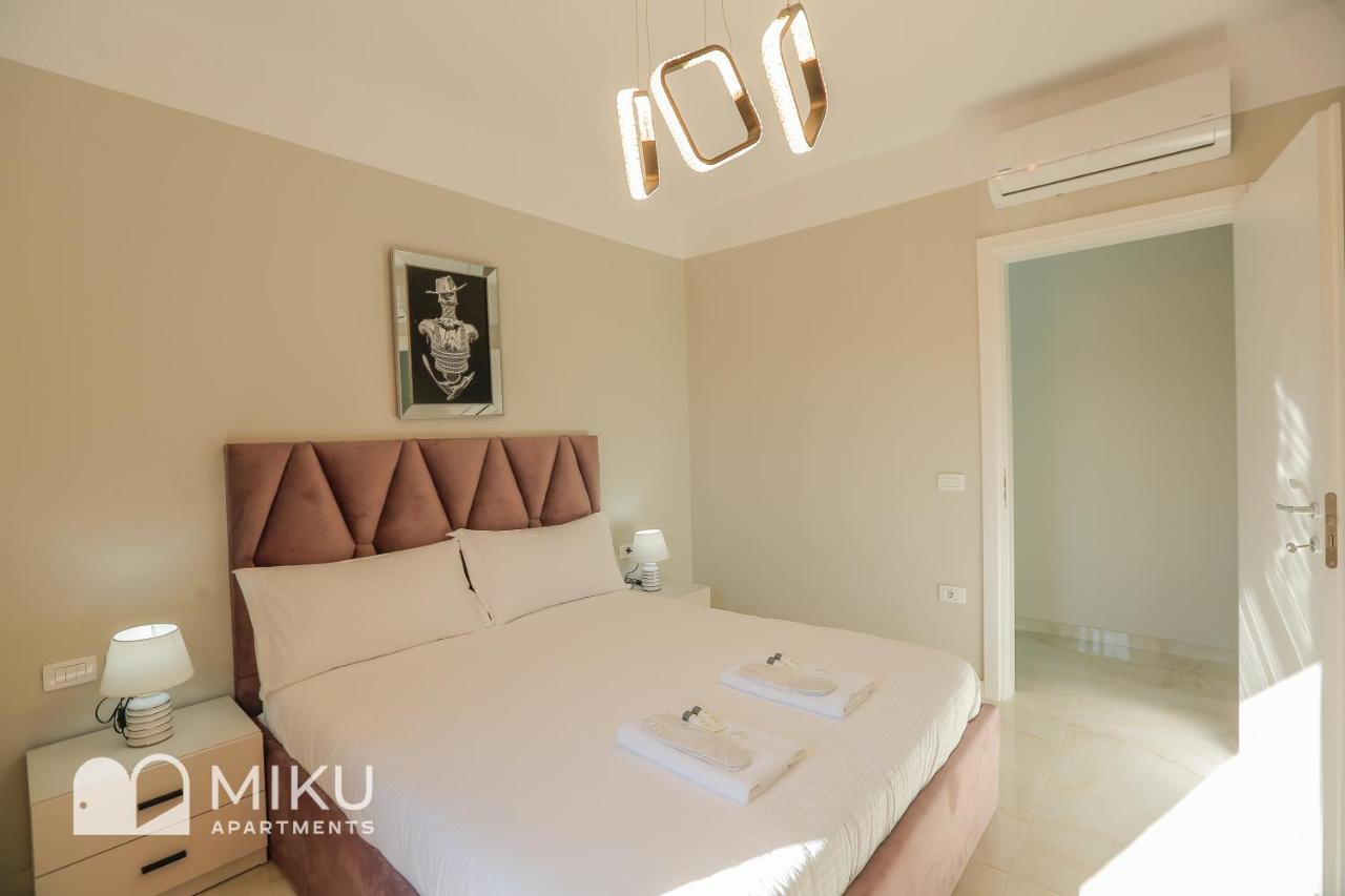 טיראנה Miku Apartment - Bright 1 Bedroom Apartment At Olympic Residence מראה חיצוני תמונה